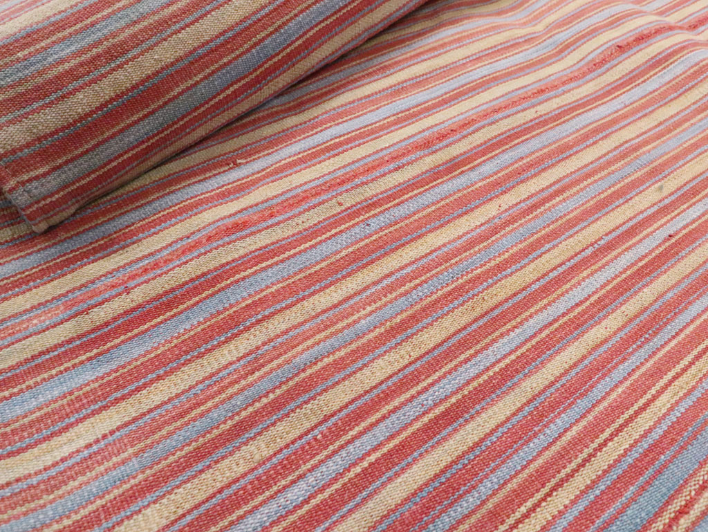 Vintage Persian Flatweave Kilim, No.28505 - Galerie Shabab