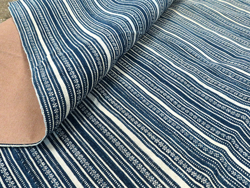 Vintage Persian Flatweave Kilim Square Accent Carpet, No.28506 - Galerie Shabab