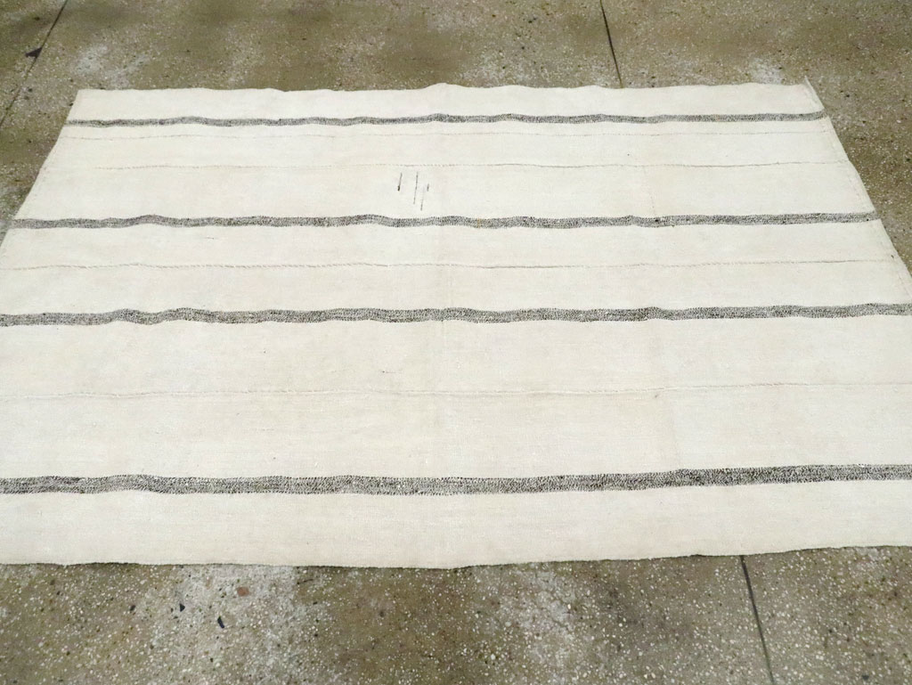 Vintage Persian Flatweave Kilim, No.28509 - Galerie Shabab