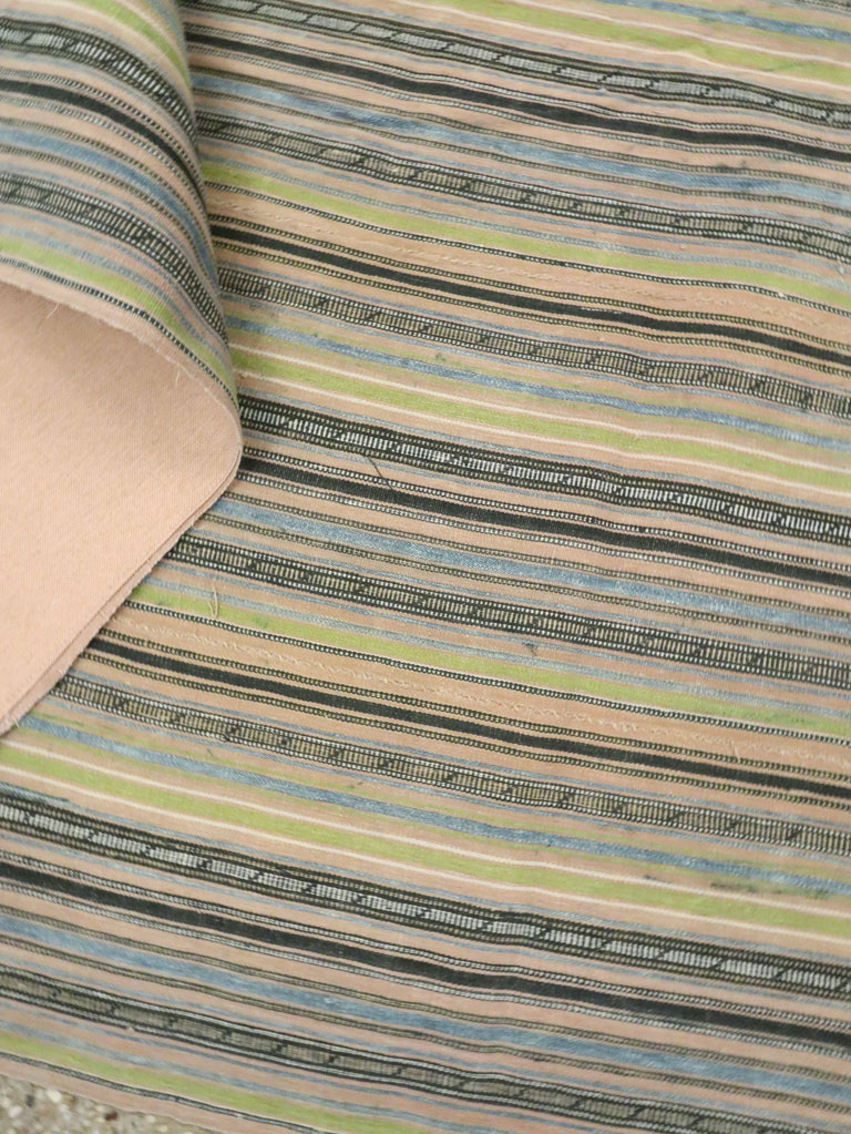 Vintage Persian Flatweave Kilim Square Accent Carpet, No.28512 - Galerie Shabab