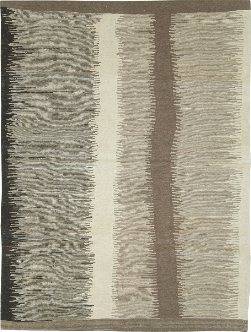 Modern Persian Kilim Flatweave Accent Rug, No.28514 - Galerie Shabab