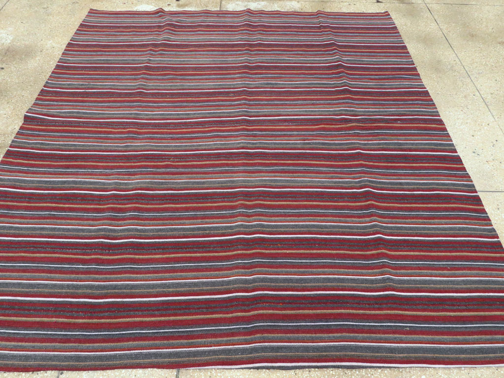 Vintage Persian Flatweave Kilim Square Accent Carpet, No.28515 - Galerie Shabab
