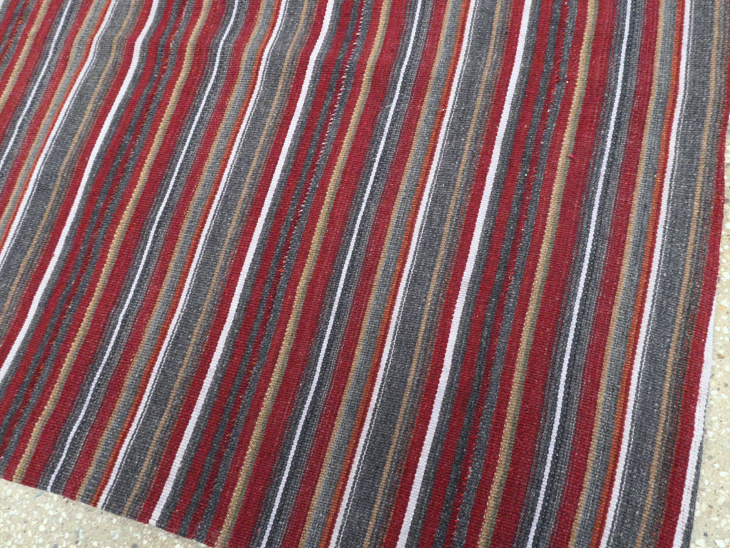 Vintage Persian Flatweave Kilim Square Accent Carpet, No.28515 - Galerie Shabab