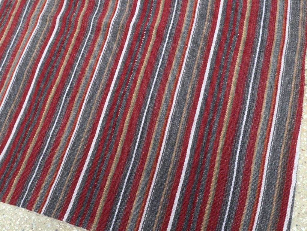 Vintage Persian Flatweave Kilim Square Accent Carpet, No.28515 - Galerie Shabab
