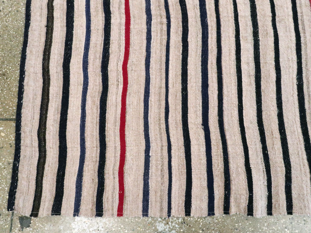 Vintage Persian Kilim Flatweave, No.28516 - Galerie Shabab