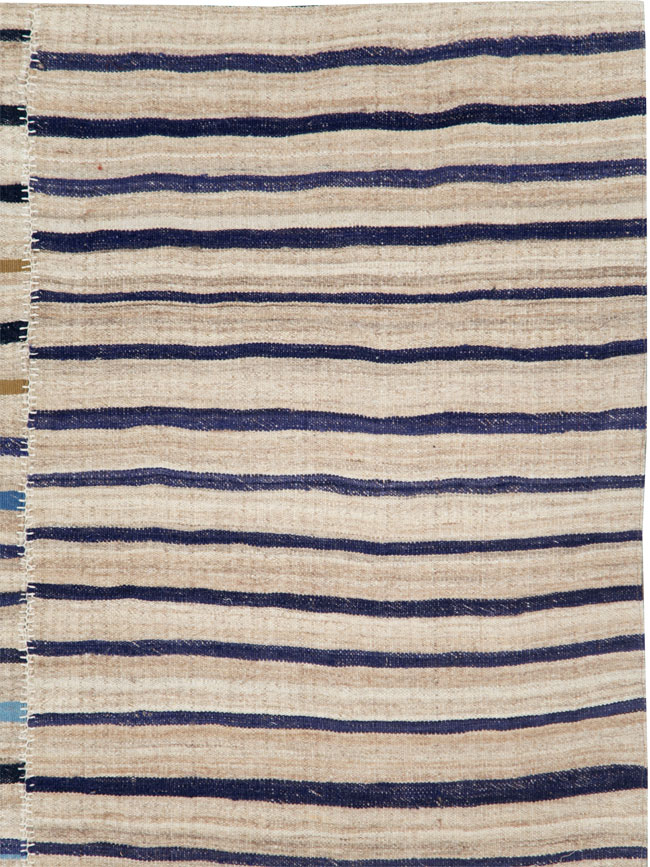 Vintage Persian Flatweave Kilim, No.28519 - Galerie Shabab