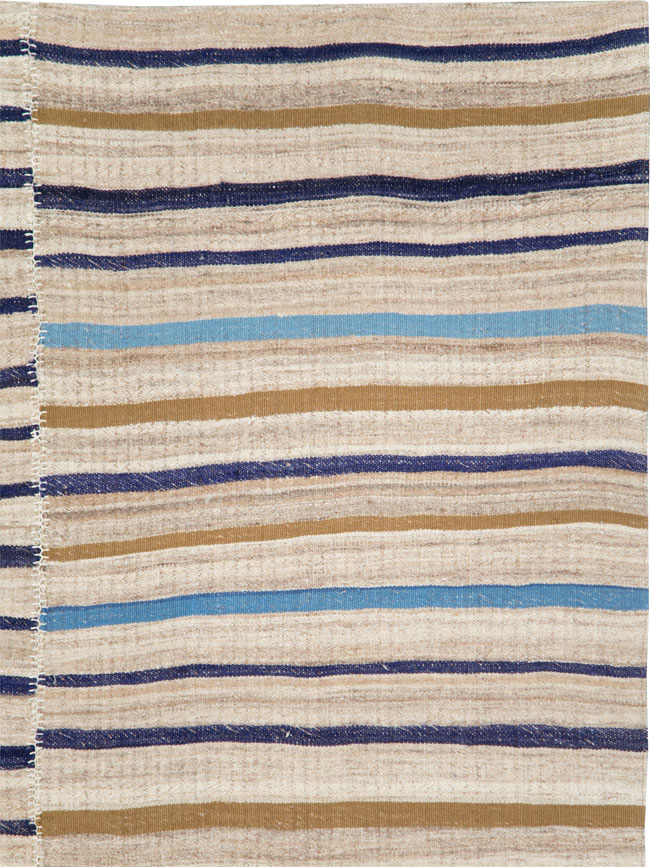 Vintage Persian Flatweave Kilim, No.28519 - Galerie Shabab