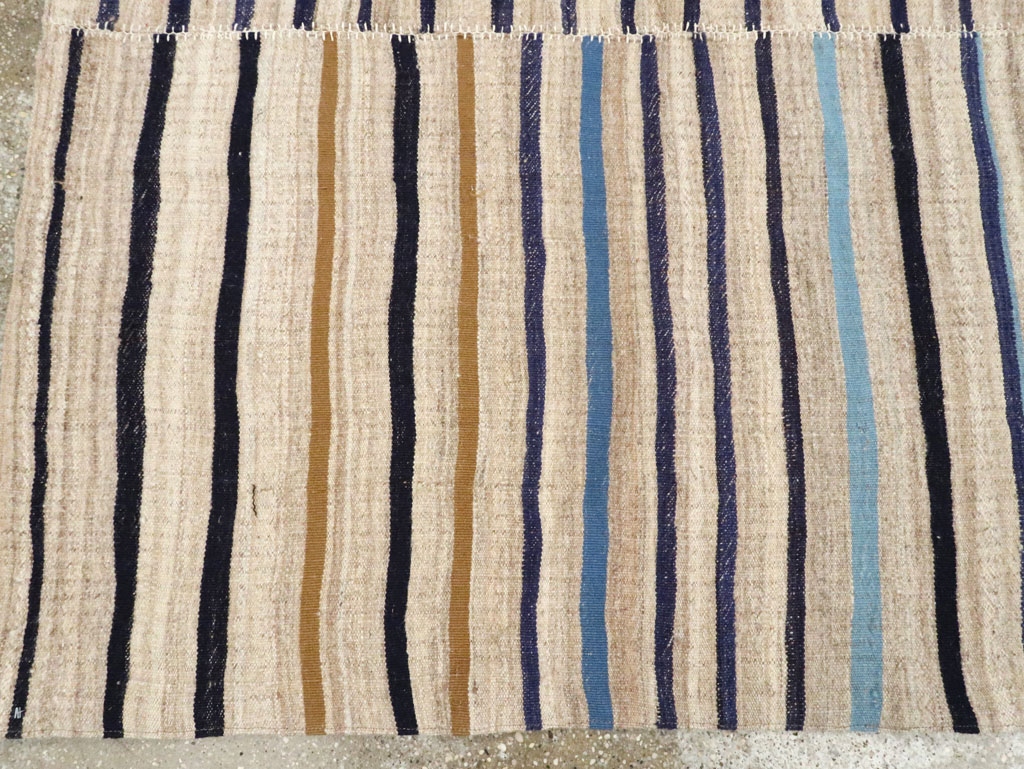 Vintage Persian Flatweave Kilim, No.28519 - Galerie Shabab