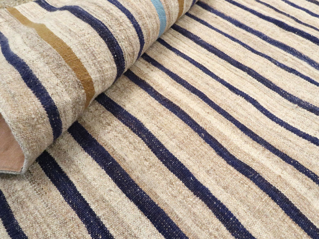 Vintage Persian Flatweave Kilim, No.28519 - Galerie Shabab