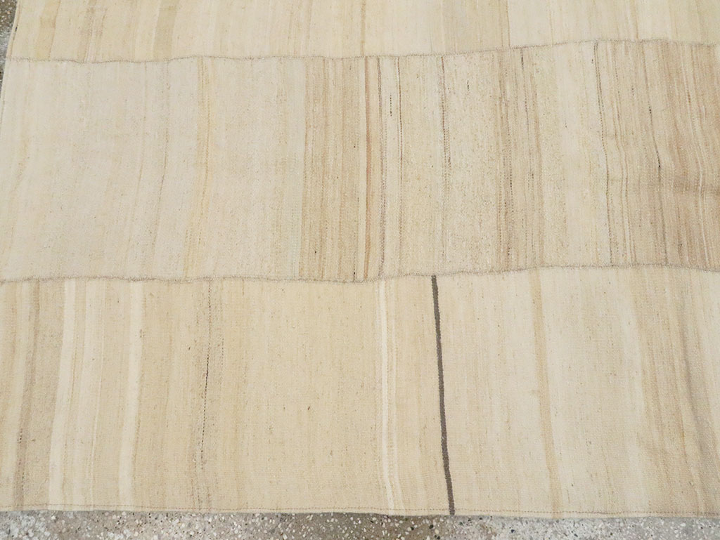 Contemporary Persian Flatweave Kilim Rug, No.28523 - Galerie Shabab