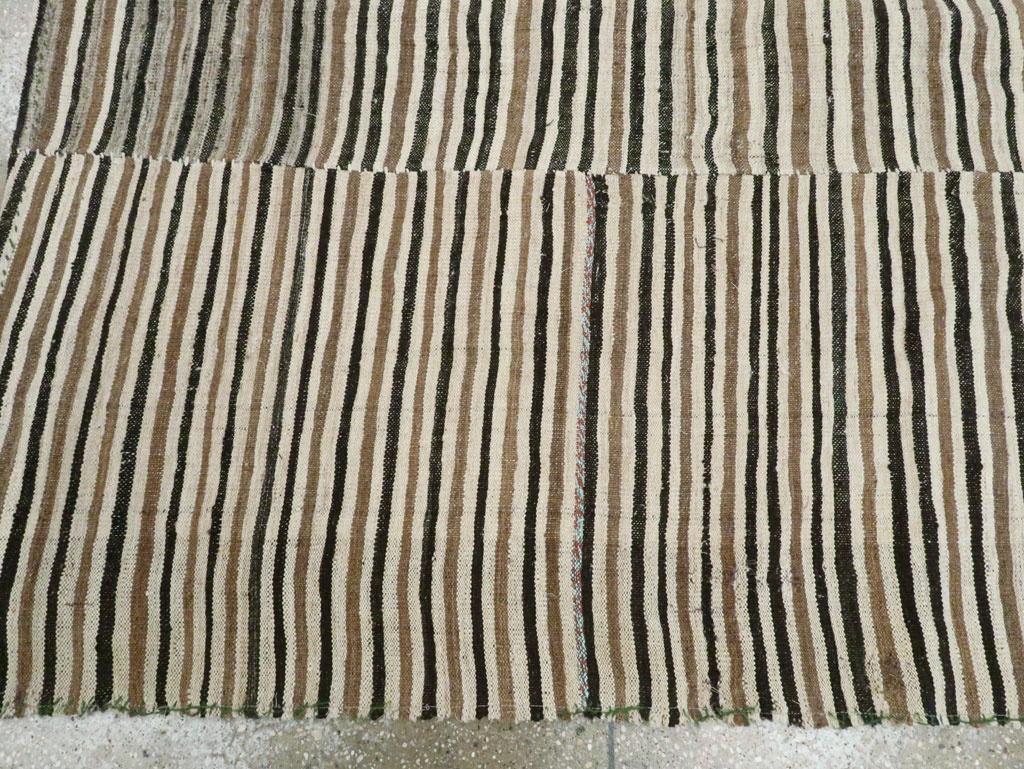 Vintage Persian Flatweave Kilim, No.28527 - Galerie Shabab