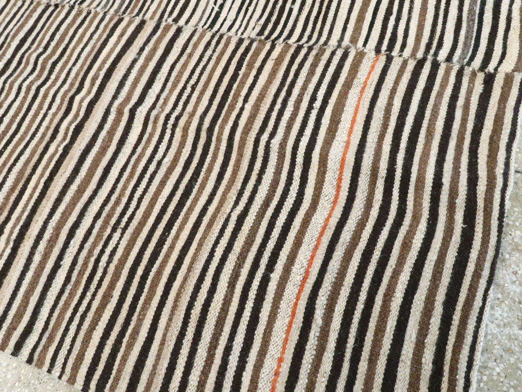 Vintage Persian Flatweave Kilim, No.28528 - Galerie Shabab