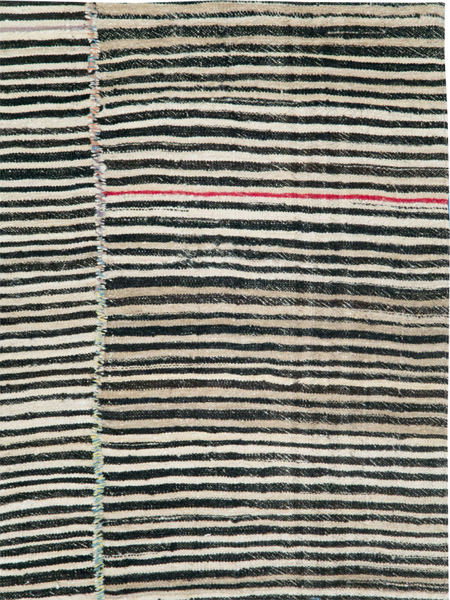 Vintage Persian Flatweave Kilim, No.28532 - Galerie Shabab
