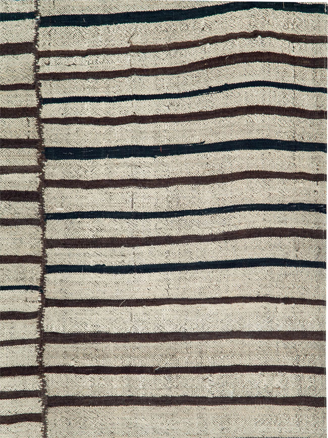 Vintage Persian Flatweave Kilim, No.28534 - Galerie Shabab