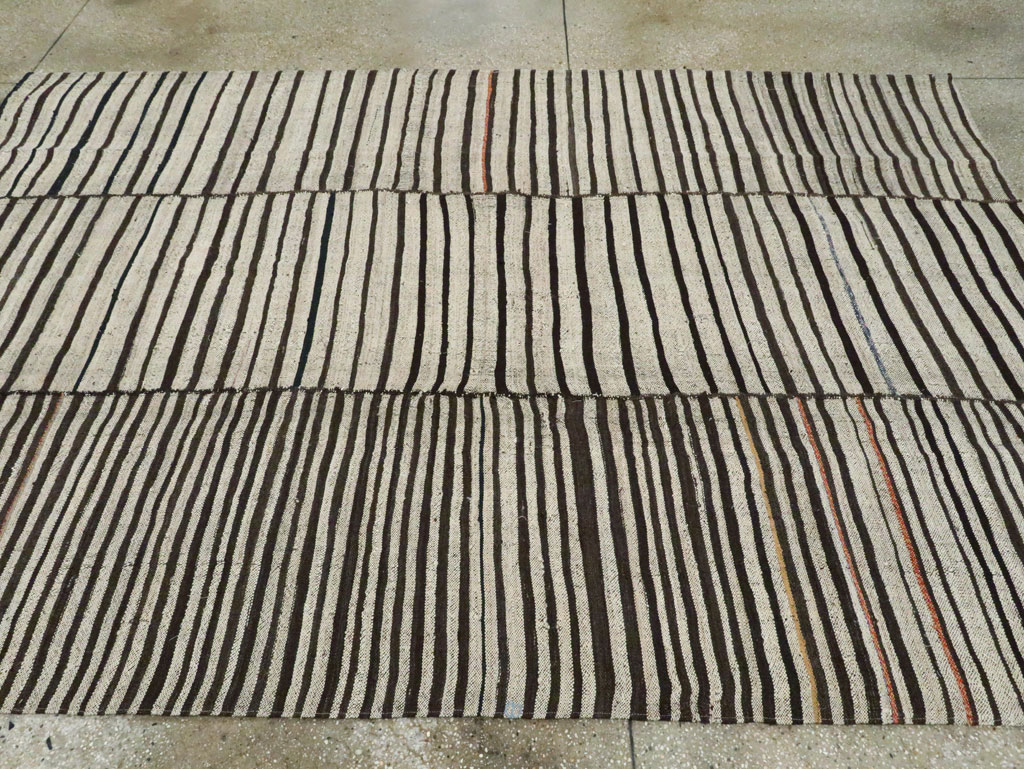 Vintage Persian Flatweave Kilim, No.28534 - Galerie Shabab