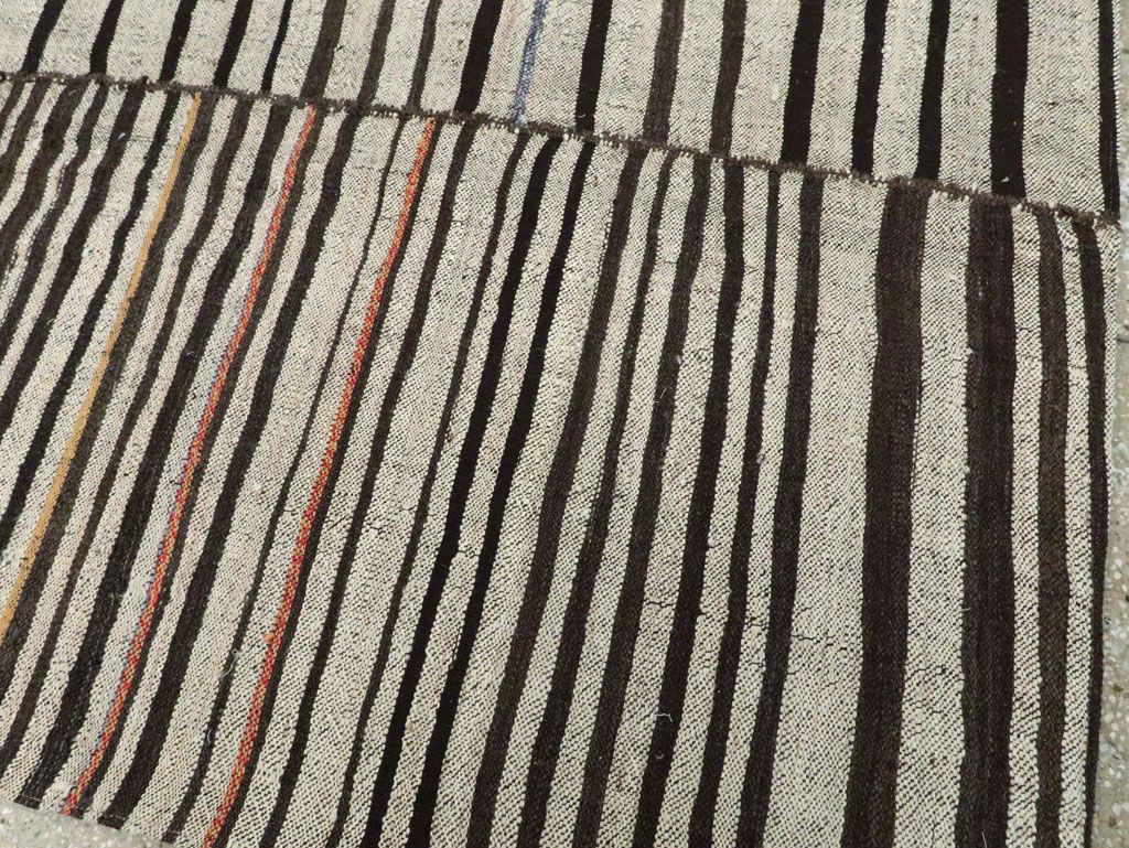 Vintage Persian Flatweave Kilim, No.28534 - Galerie Shabab