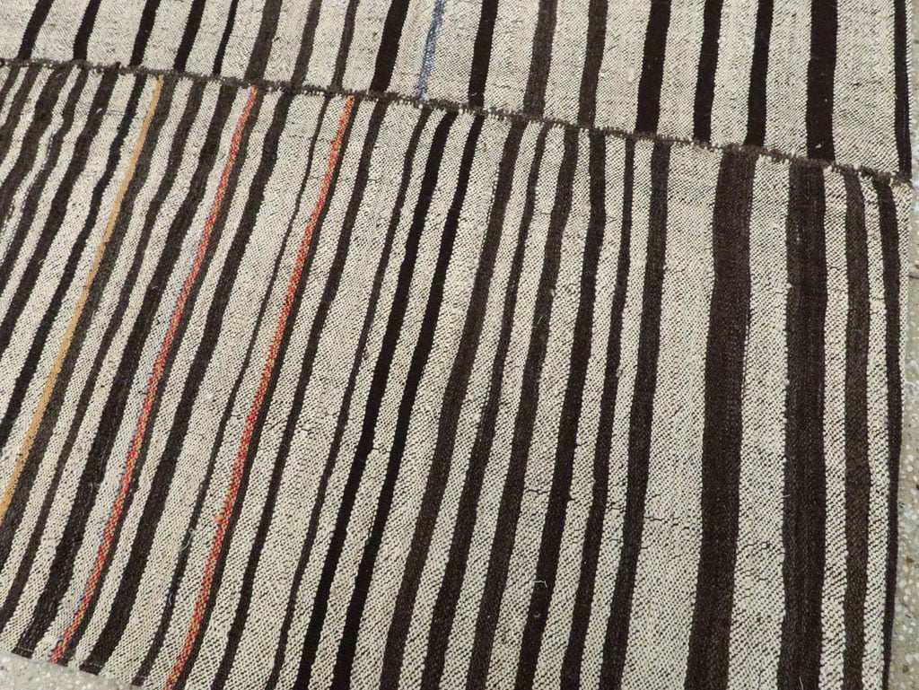 Vintage Persian Flatweave Kilim, No.28534 - Galerie Shabab