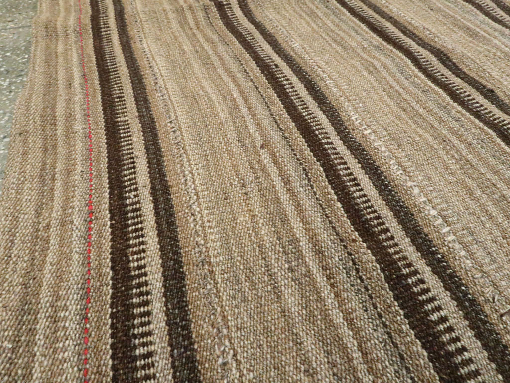 Vintage Persian Flatweave Kilim, No.28535 - Galerie Shabab