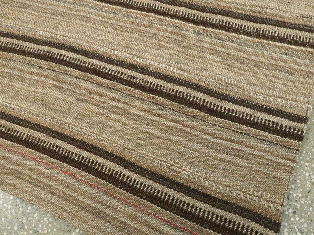 Vintage Persian Flatweave Kilim, No.28535 - Galerie Shabab