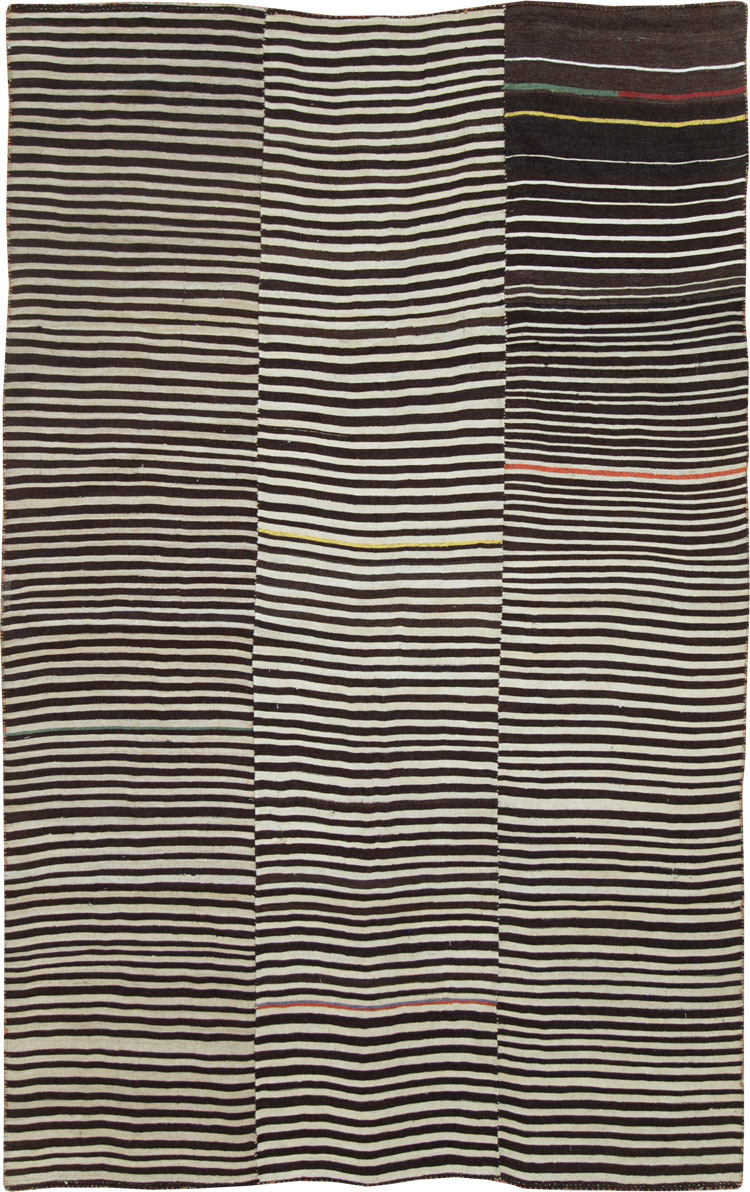 Vintage Persian Flatweave Kilim Accent Rug, No.28538 - Galerie Shabab