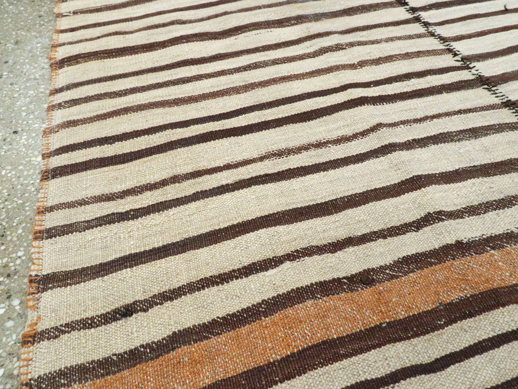 Vintage Persian Flatweave Kilim, No.28539 - Galerie Shabab