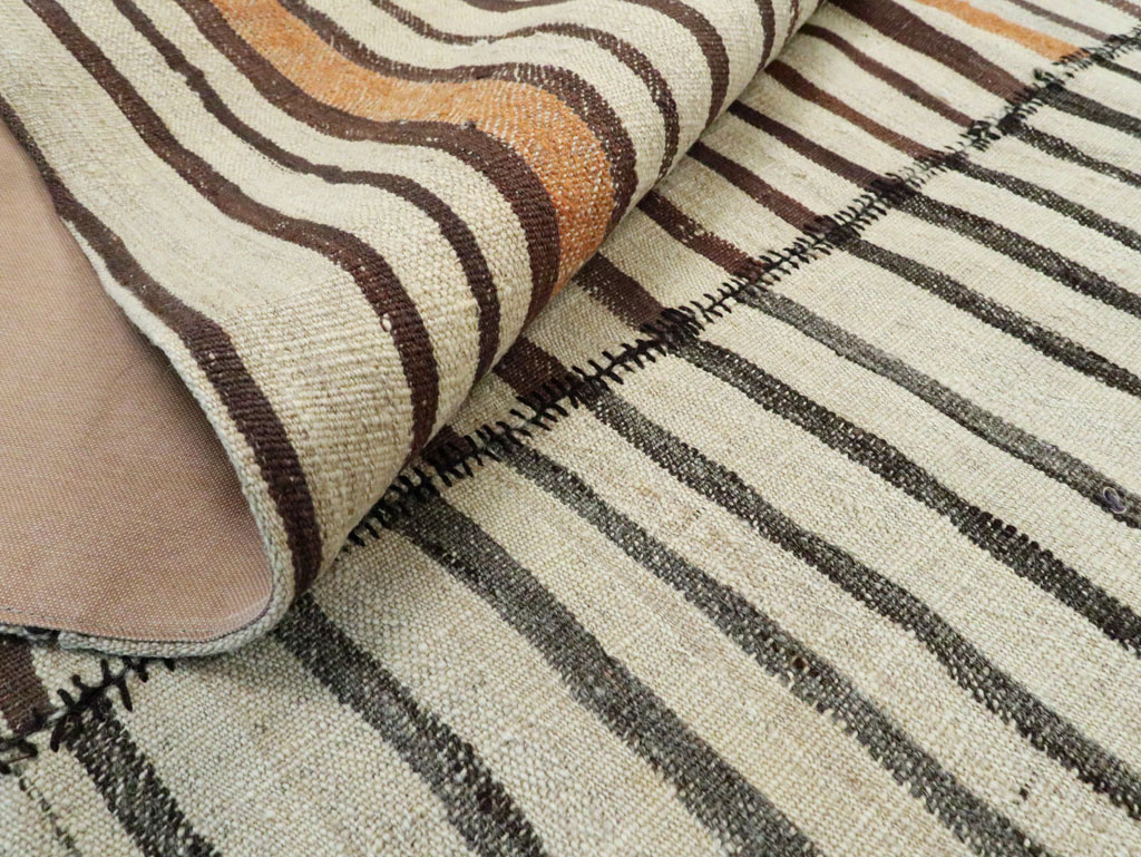 Vintage Persian Flatweave Kilim, No.28539 - Galerie Shabab