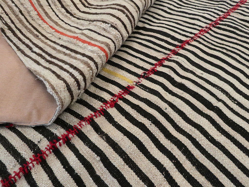 Vintage Persian Flatweave Kilim , No.28541 - Galerie Shabab