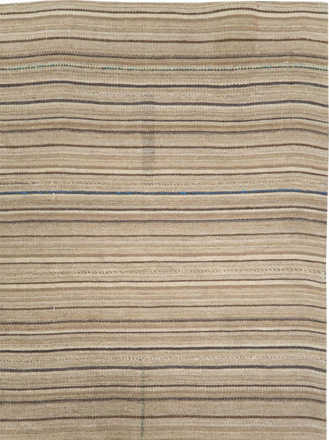 Vintage Persian Flatweave Kilim Room Size Rug, No.28545 - Galerie Shabab