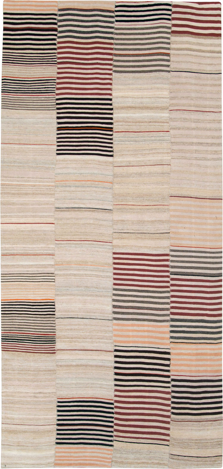 Vintage Persian Flatweave Kilim Gallery Rug, No.28550 - Galerie Shabab