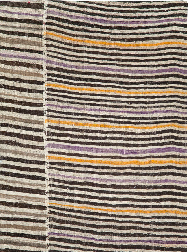 Vintage Persian Flatweave Kilim Accent Rug, No.28556 - Galerie Shabab