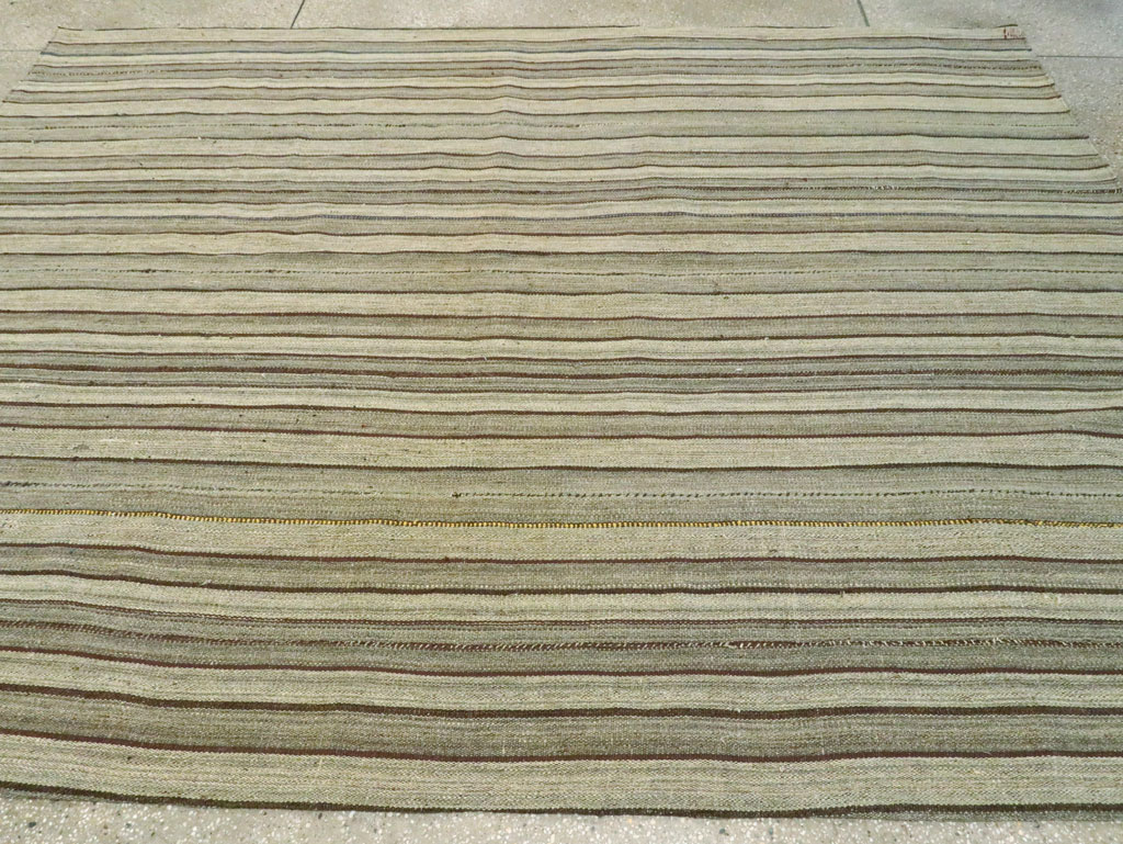 Vintage Persian Flatweave Kilim, No.28559 - Galerie Shabab