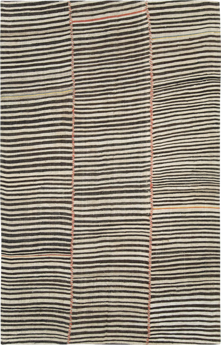 Vintage Persian Kilim Flatweave Accent Rug, No.28560 - Galerie Shabab