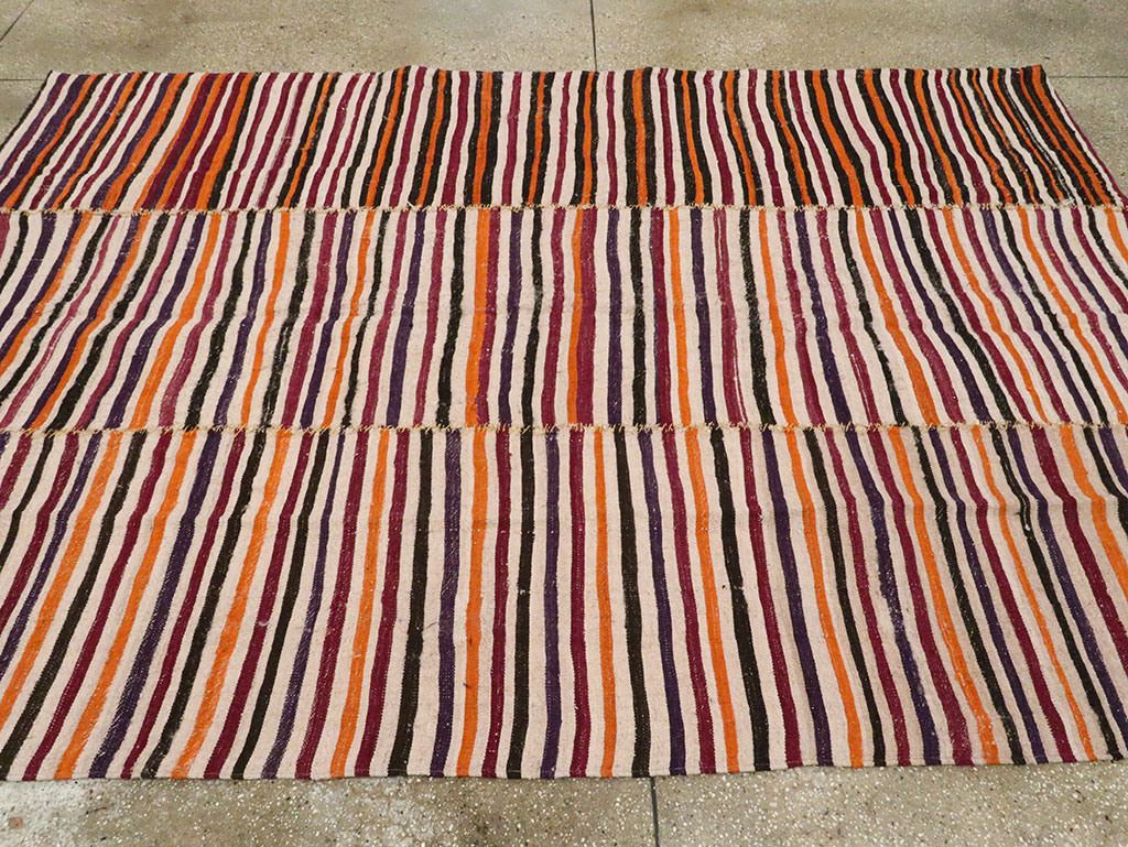 Vintage Persian Flatweave Kilim, No.28564 - Galerie Shabab