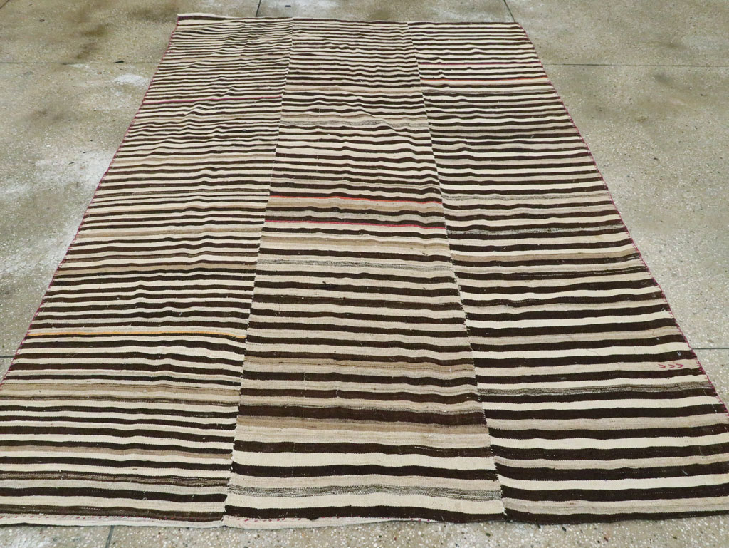 Vintage Persian Flatweave Kilim, No.28568 - Galerie Shabab