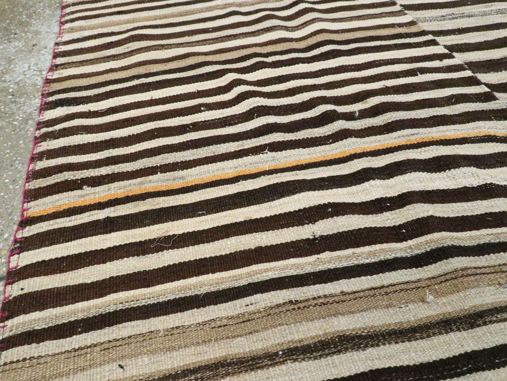 Vintage Persian Flatweave Kilim, No.28568 - Galerie Shabab