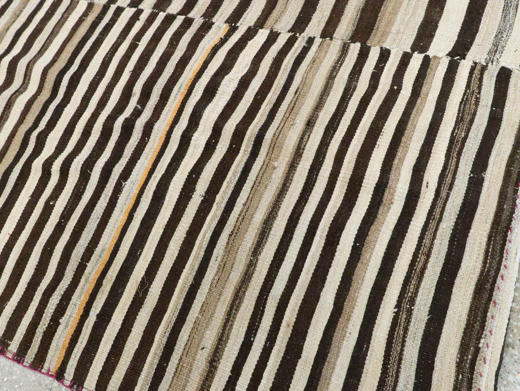 Vintage Persian Flatweave Kilim, No.28568 - Galerie Shabab