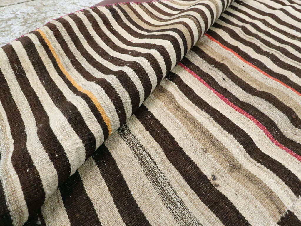 Vintage Persian Flatweave Kilim, No.28568 - Galerie Shabab
