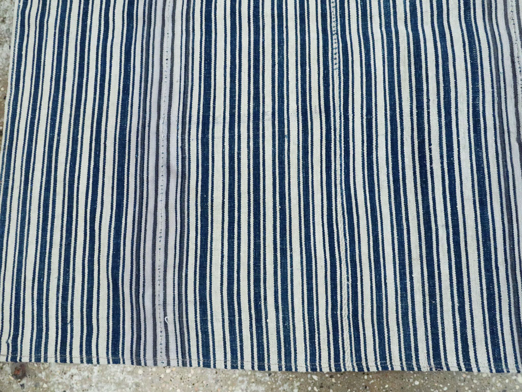 Vintage Persian Flatweave Kilim Square Accent Carpet, No.28569 - Galerie Shabab