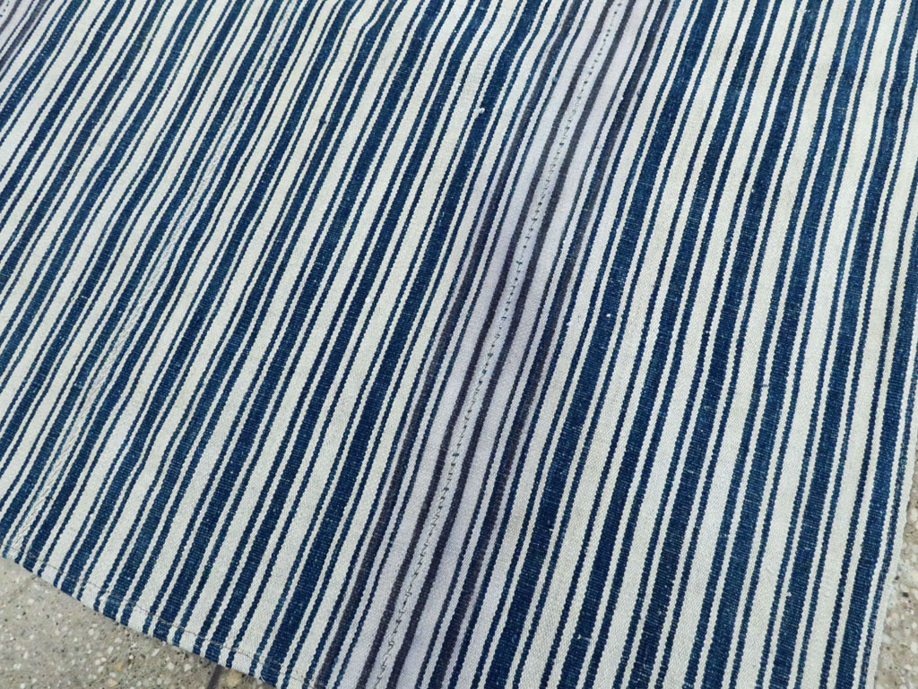 Vintage Persian Flatweave Kilim Square Accent Carpet, No.28569 - Galerie Shabab