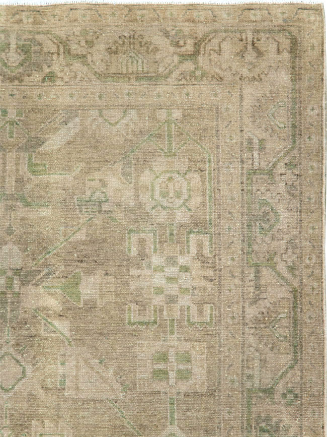 Vintage Persian Malayer Accent Rug, No.28573 - Galerie Shabab