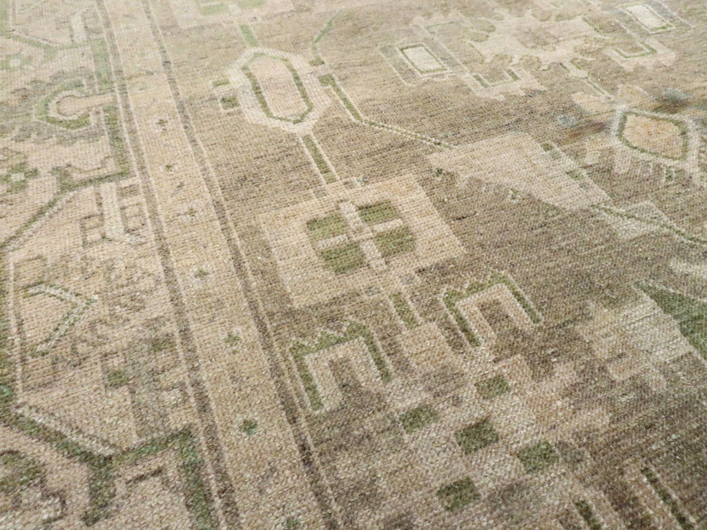 Vintage Persian Malayer Accent Rug, No.28573 - Galerie Shabab