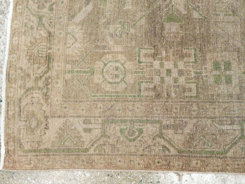 Vintage Persian Malayer Accent Rug, No.28573 - Galerie Shabab