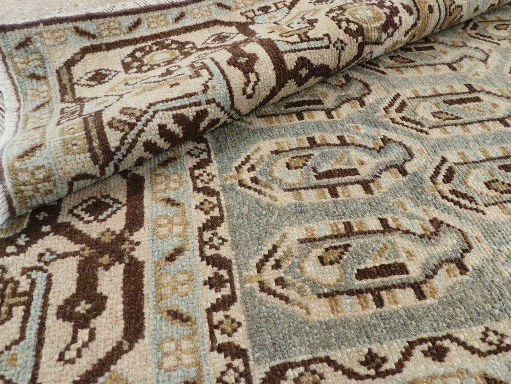Vintage Persian Malayer Accent Rug, No.28577 - Galerie Shabab