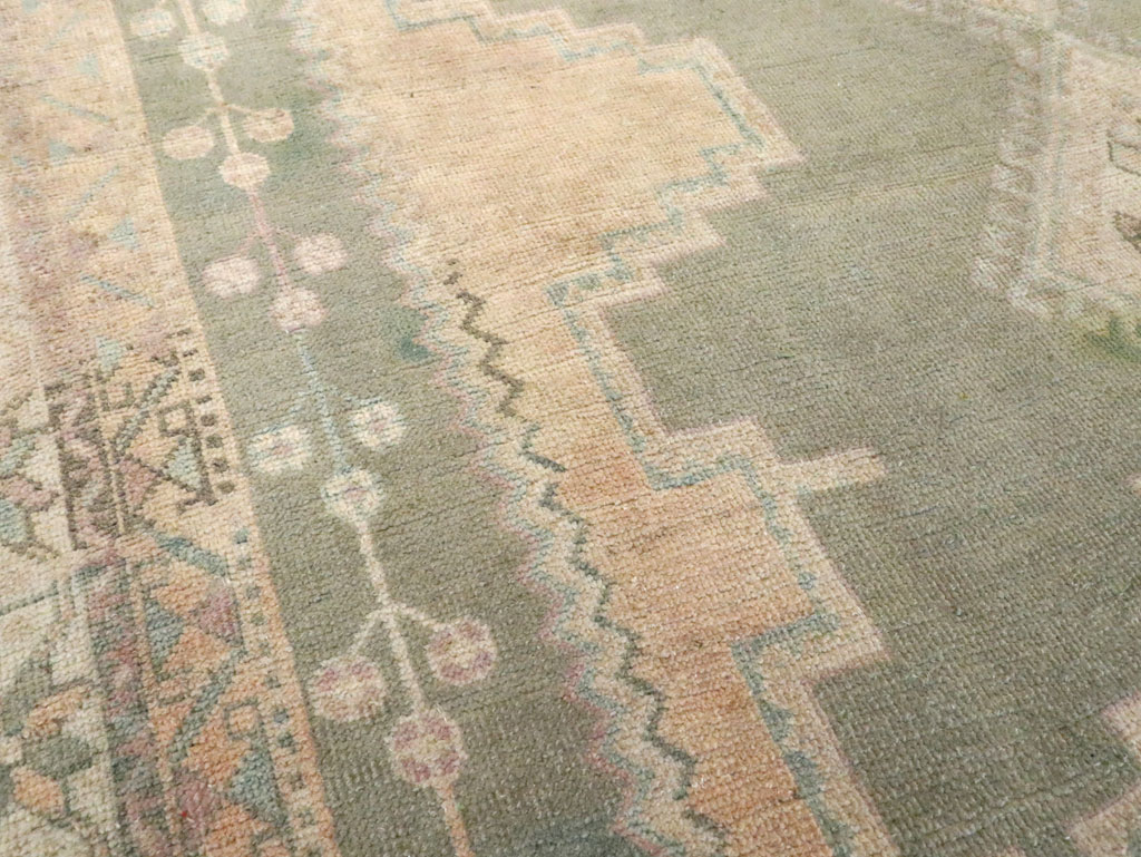 Vintage Persian Afshar Rug, No.28581 - Galerie Shabab