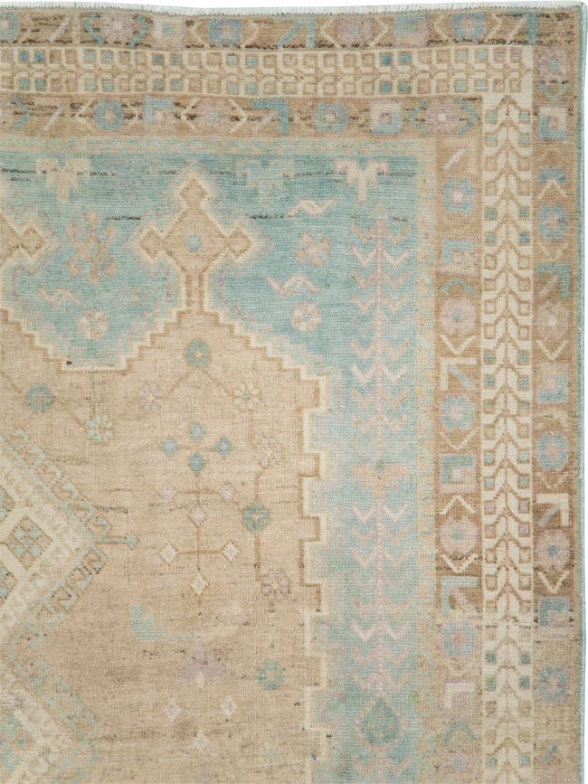 Vintage Persian Afshar Tribal Accent Rug, No.28583 - Galerie Shabab