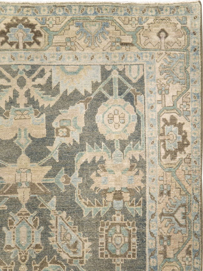 Vintage Persian Malayer Accent Rug, No.28589 - Galerie Shabab