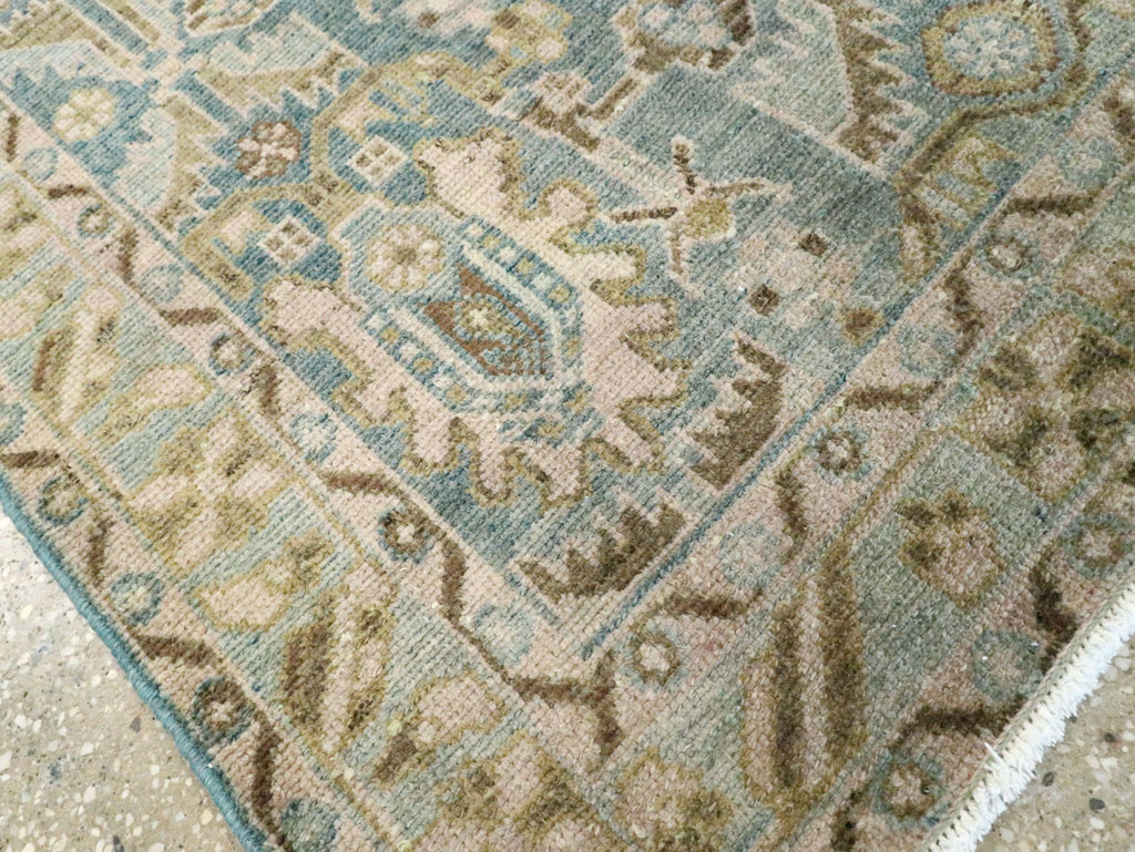 Vintage Persian Malayer Throw Rug, No.28596 - Galerie Shabab