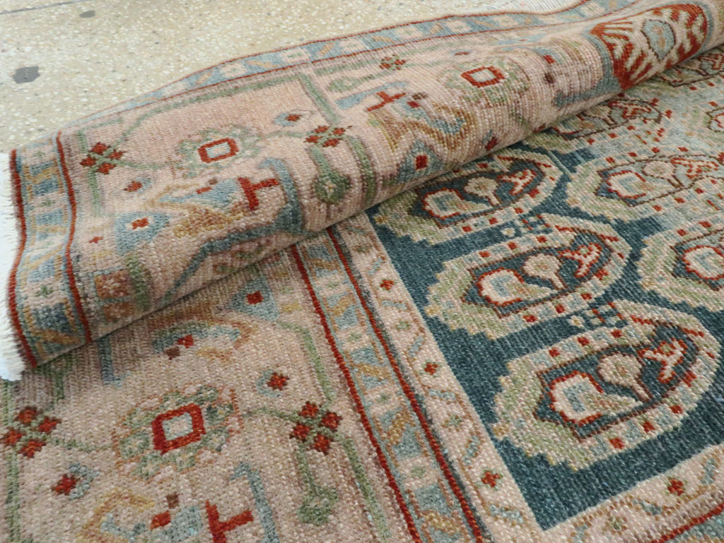 Vintage Persian Malayer Accent Rug, No.28598 - Galerie Shabab