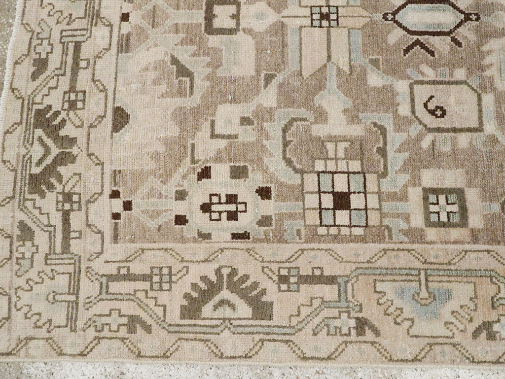 Vintage Persian Malayer Accent Rug, No.28622 - Galerie Shabab