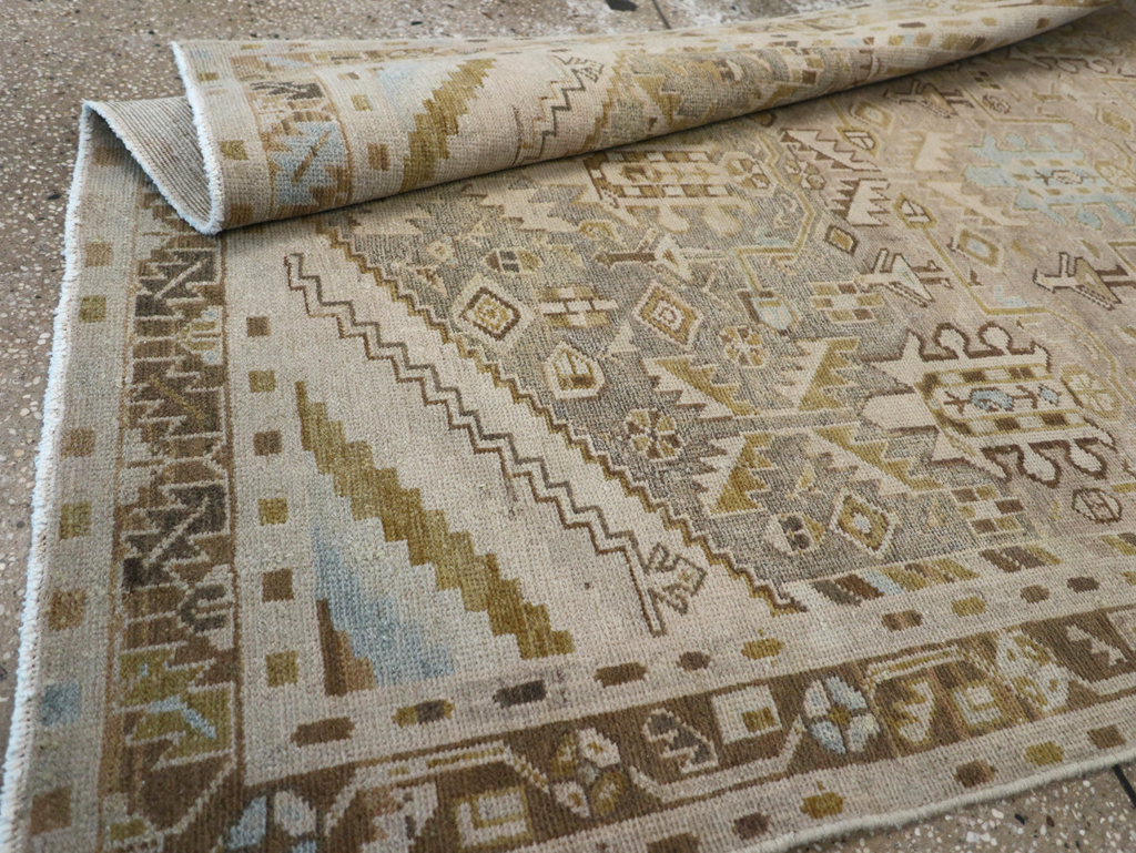 Vintage Persian Malayer Accent Rug, No.28625 - Galerie Shabab